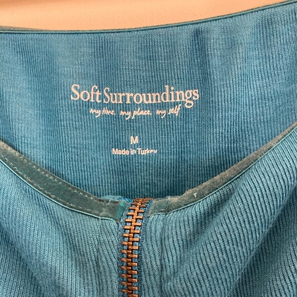 Soft surroundings blue super soft longline long sleeve cold shoulder sweater top - Picture 4 of 6